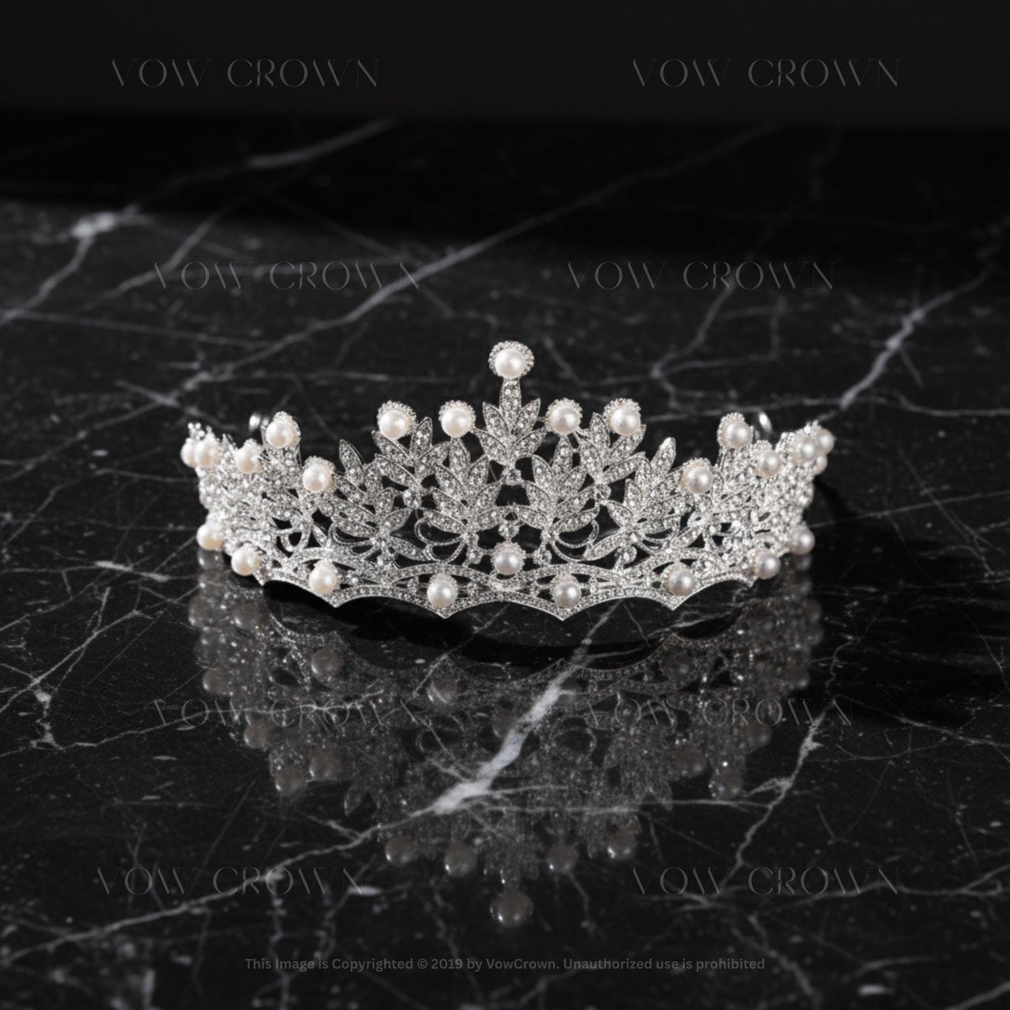 Pearl Wedding Tiara Crown | Silver Bridal Tiara with Crystals | Royal Leaf Headpiece | Vintage Princess Crown | Bride Hair Jewelry