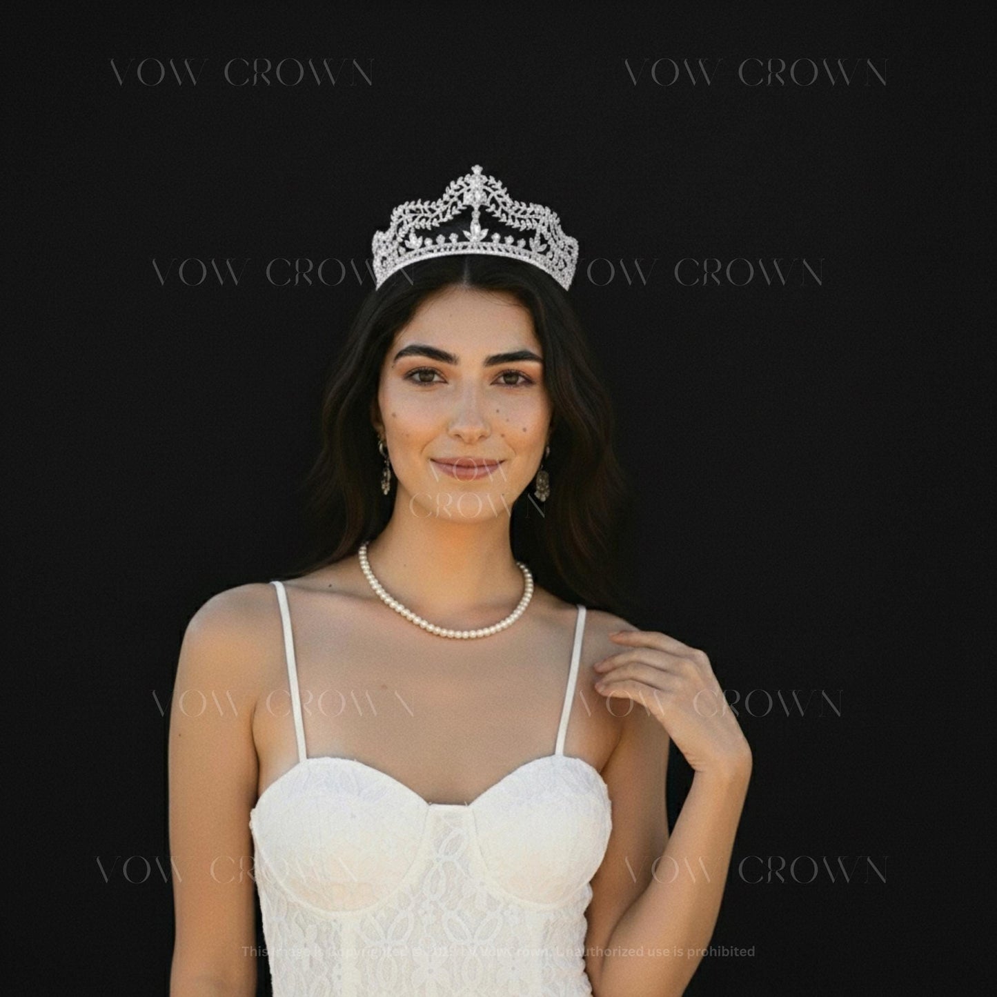 Leaf Crystal Bridal Tiara Crown | Silver Wedding Crown with Vine | Royal Nature-Inspired Tiara | Luxury Bridal Headpiece